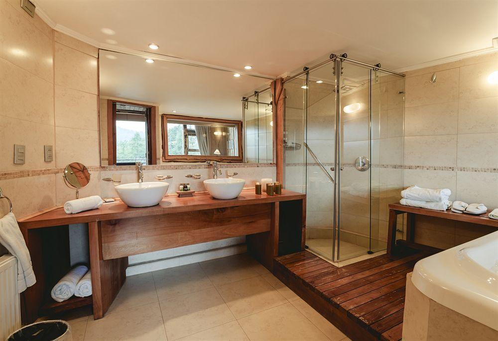 Huilo Huilo Nothofagus Hotel & Spa Puerto Fuy Luaran gambar
