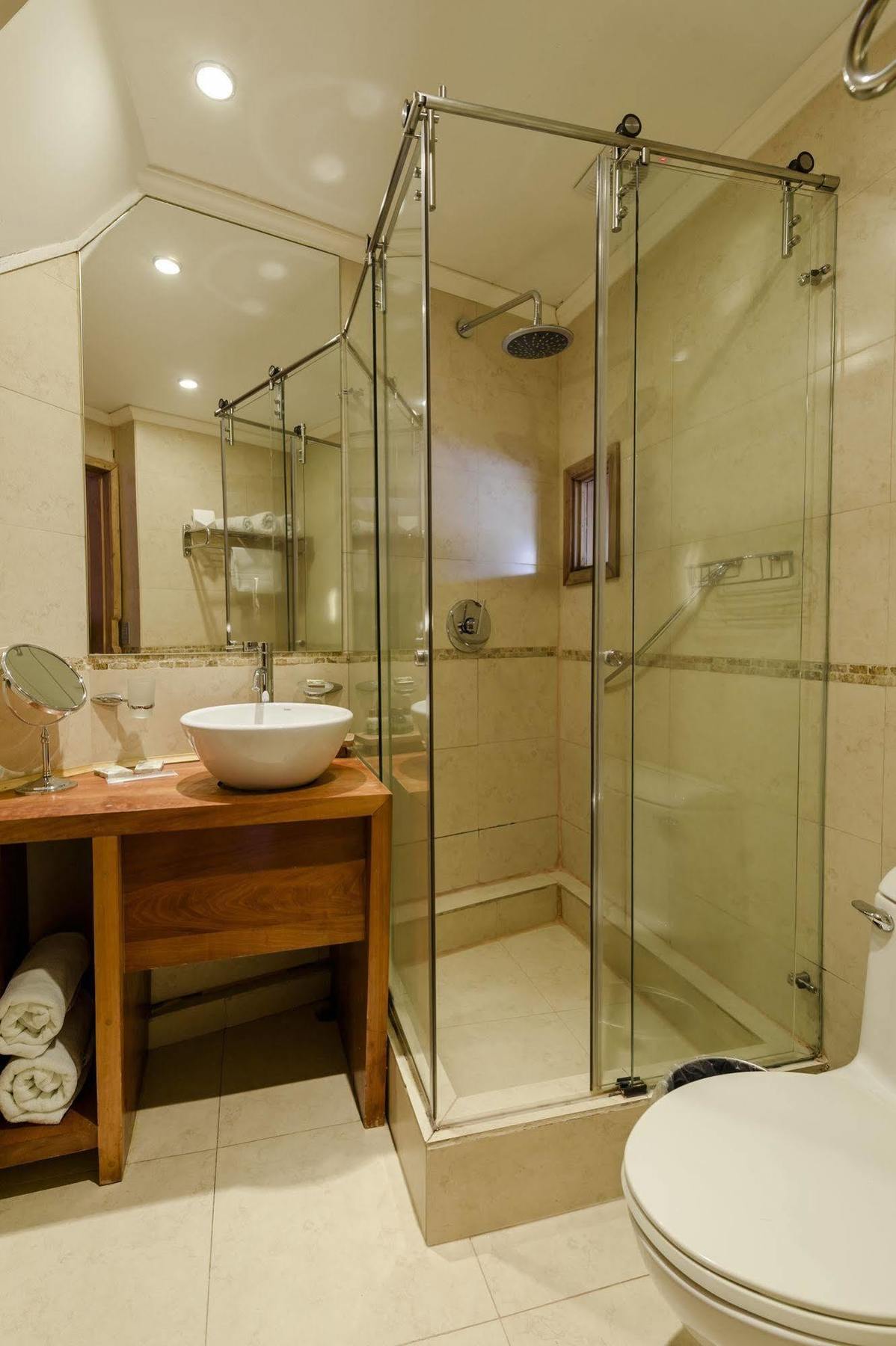 Huilo Huilo Nothofagus Hotel & Spa Puerto Fuy Luaran gambar