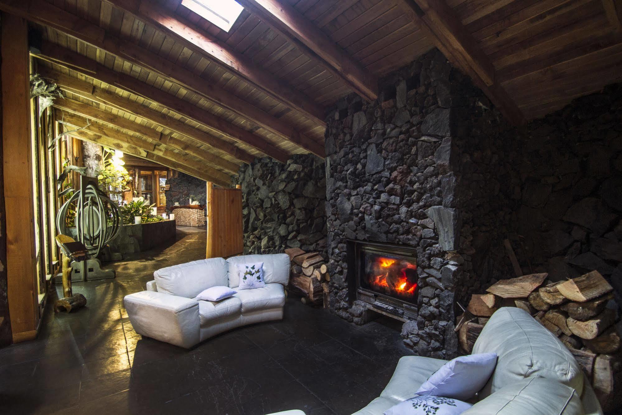 Huilo Huilo Nothofagus Hotel & Spa Puerto Fuy Luaran gambar