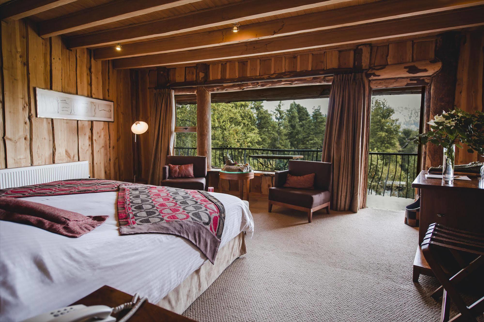 Huilo Huilo Nothofagus Hotel & Spa Puerto Fuy Luaran gambar
