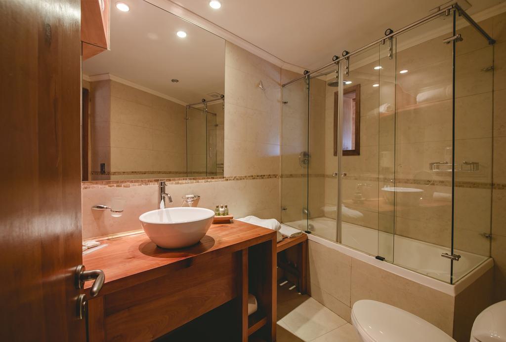 Huilo Huilo Nothofagus Hotel & Spa Puerto Fuy Luaran gambar